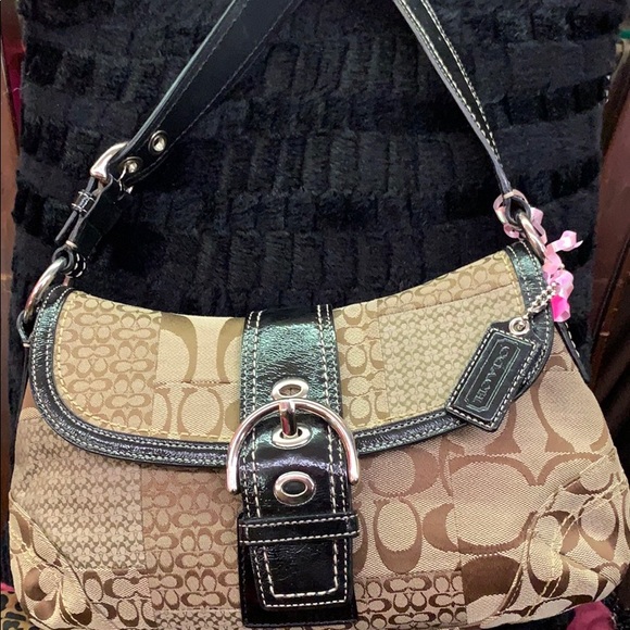 Coach purses - Picture 1 of 6